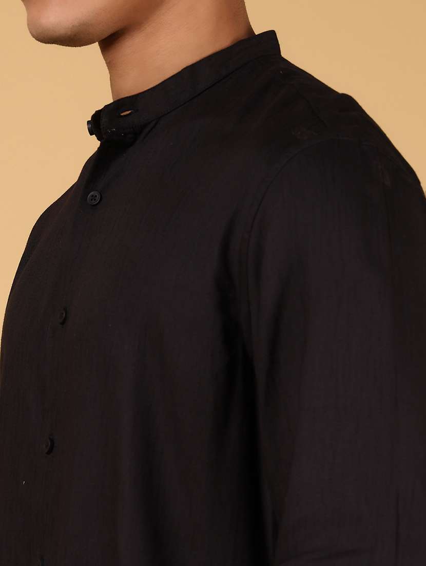 men solid mandarin collar long sleeve casual shirt - 21872777 - Standard Image - 4