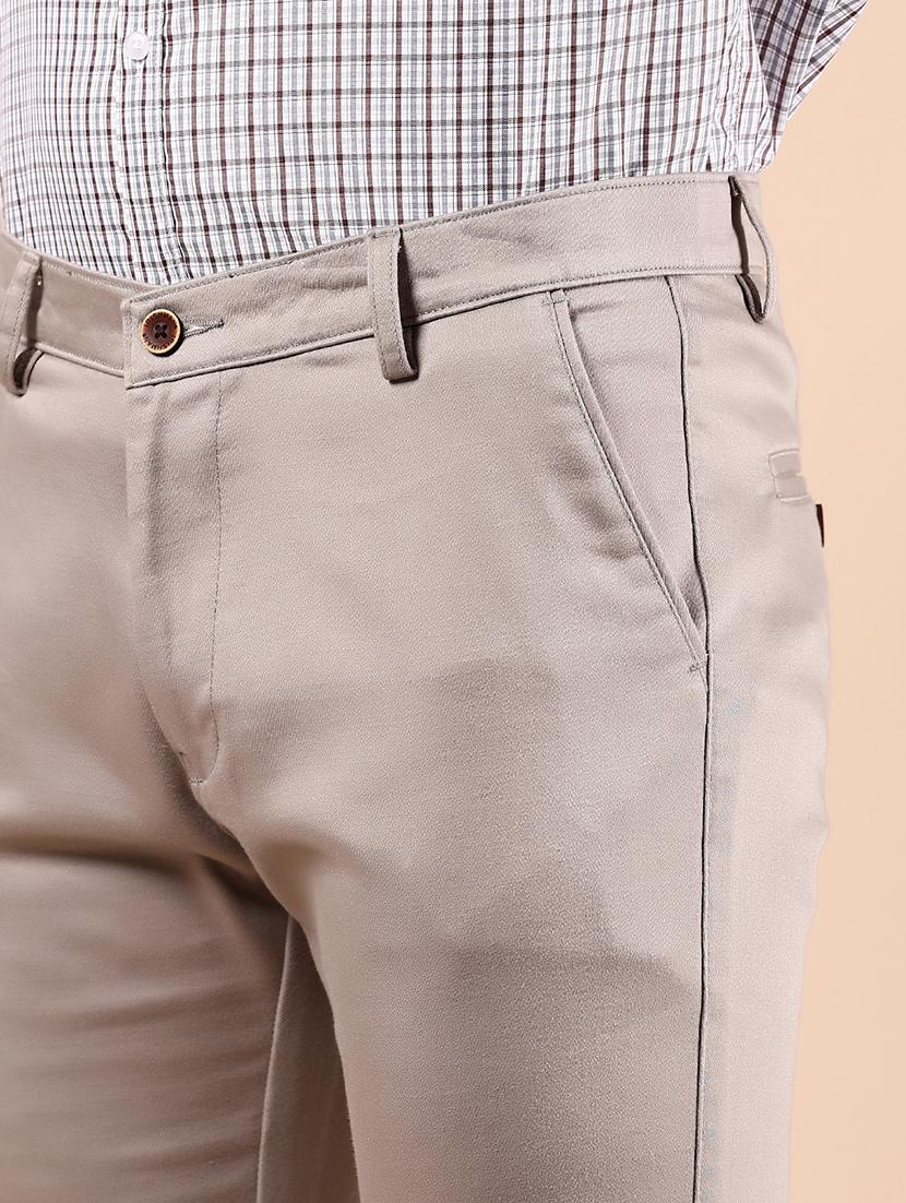 men solid md rise casual chinos - 21873310 - Standard Image - 4