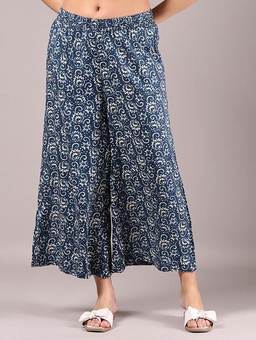 women printed mid rise flared palazzo - 21873320 - Standard Image - 0