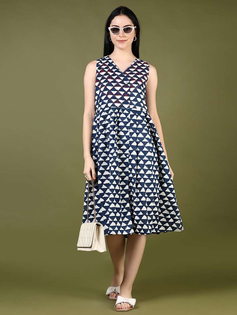 women printed sleeveless fit & flare ethnic dress