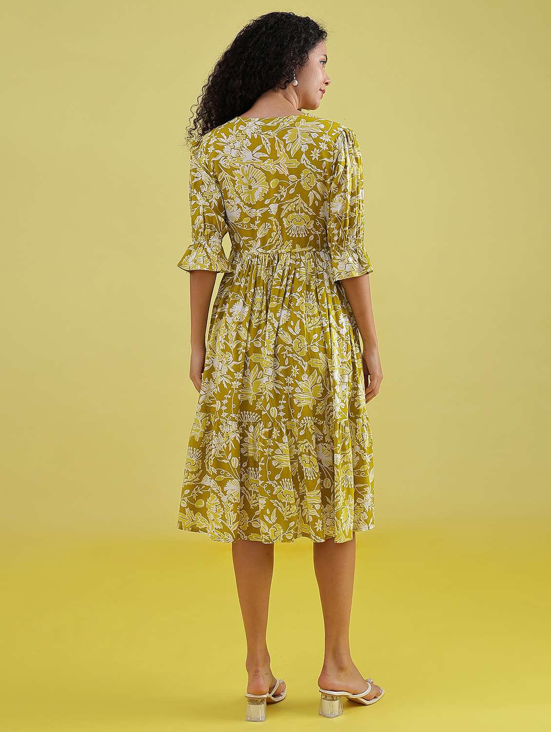 women floral v neck neck tiered dress - 21873783 -  Standard Image - 4