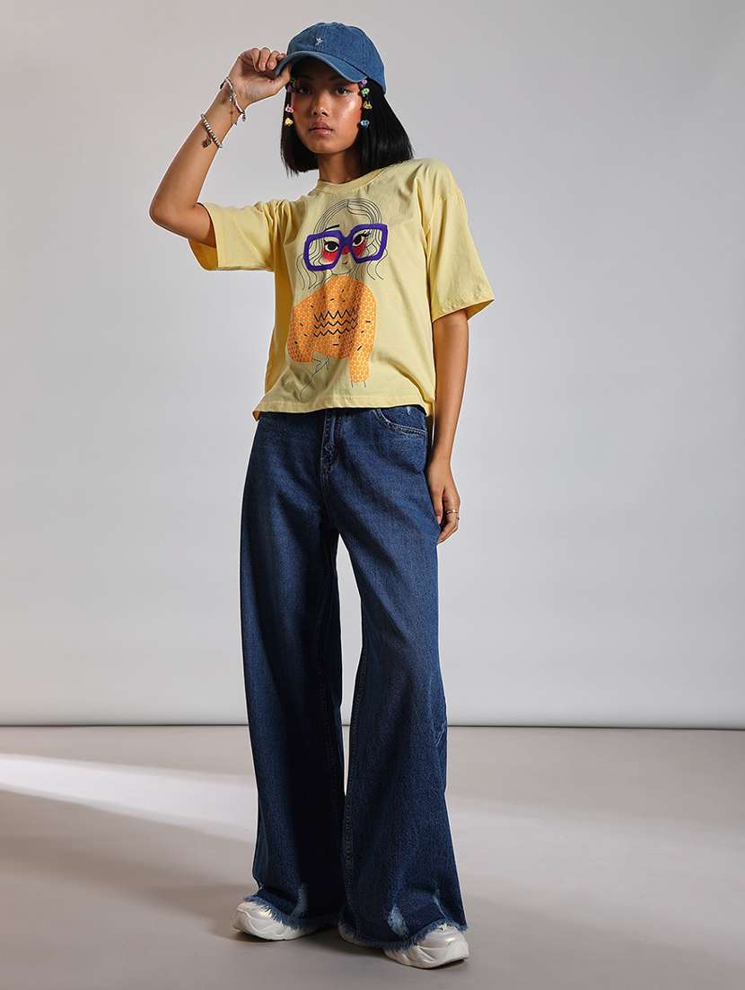 women printed short sleeve oversized t-shirt - 21873858 -  Standard Image - 4