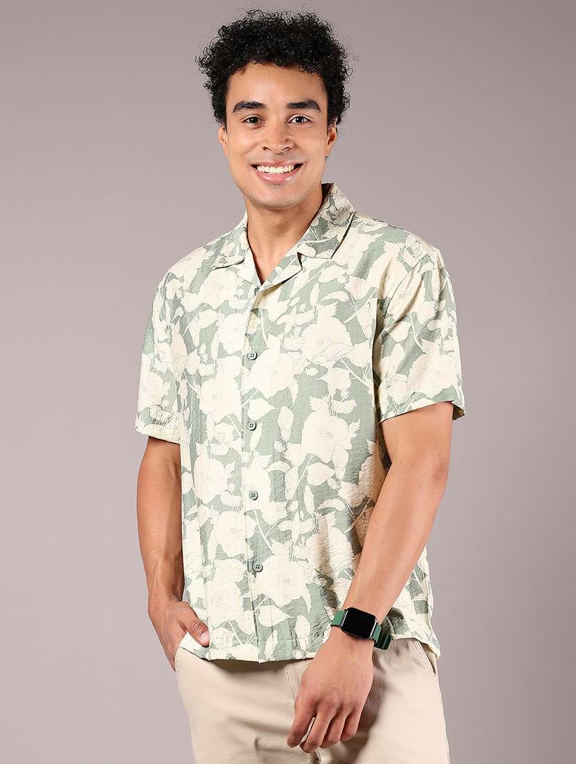 men printed cuban collaerd short sleeve shirt - 21874089 -  Standard Image - 1