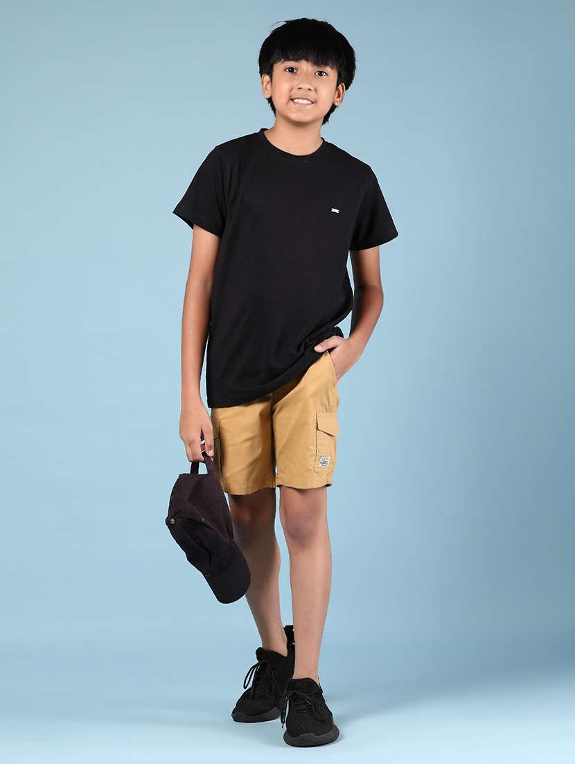 boys solid mid rise regular fit cargo shorts - 21874198 -  Standard Image - 4