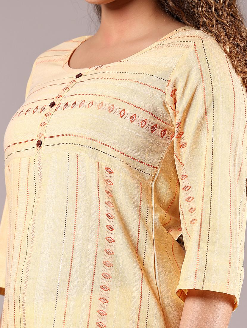 women three quarter sleeve straight kurta - 21874205 - Standard Image - 4