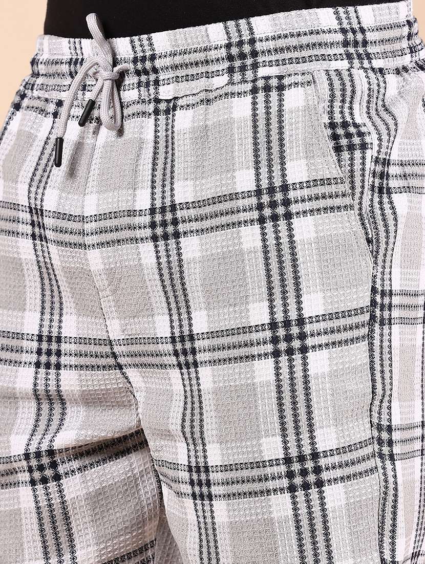 men grey checkered mid rise full length track pant - 21874357 - Standard Image - 4