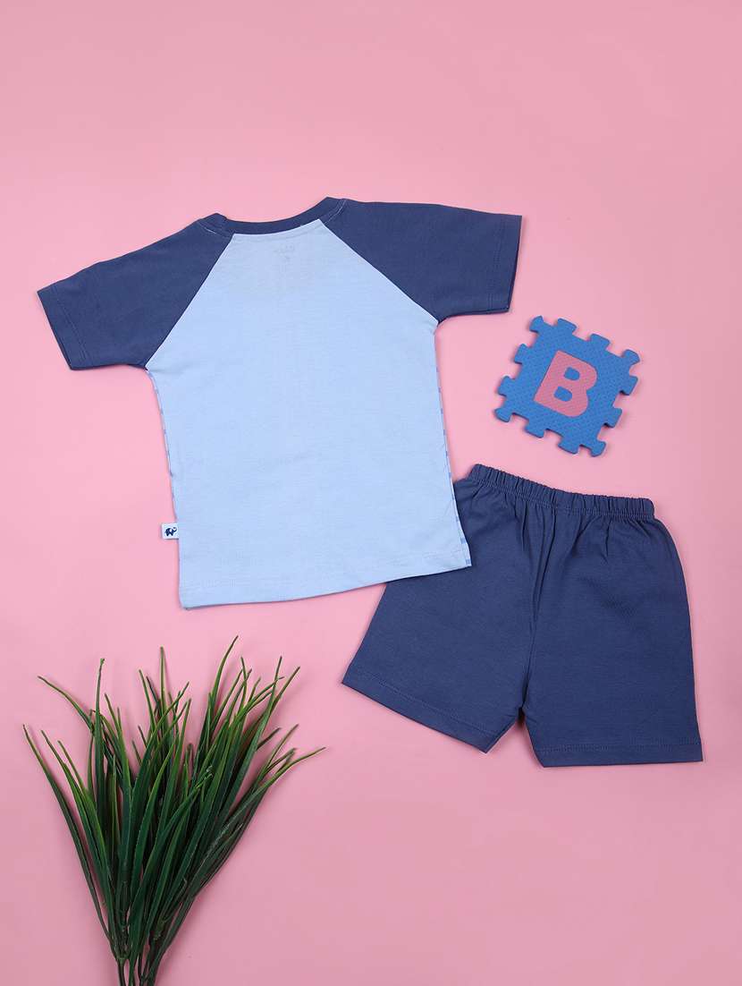 kids printed t-shirt and short set - 21874395 -  Standard Image - 1