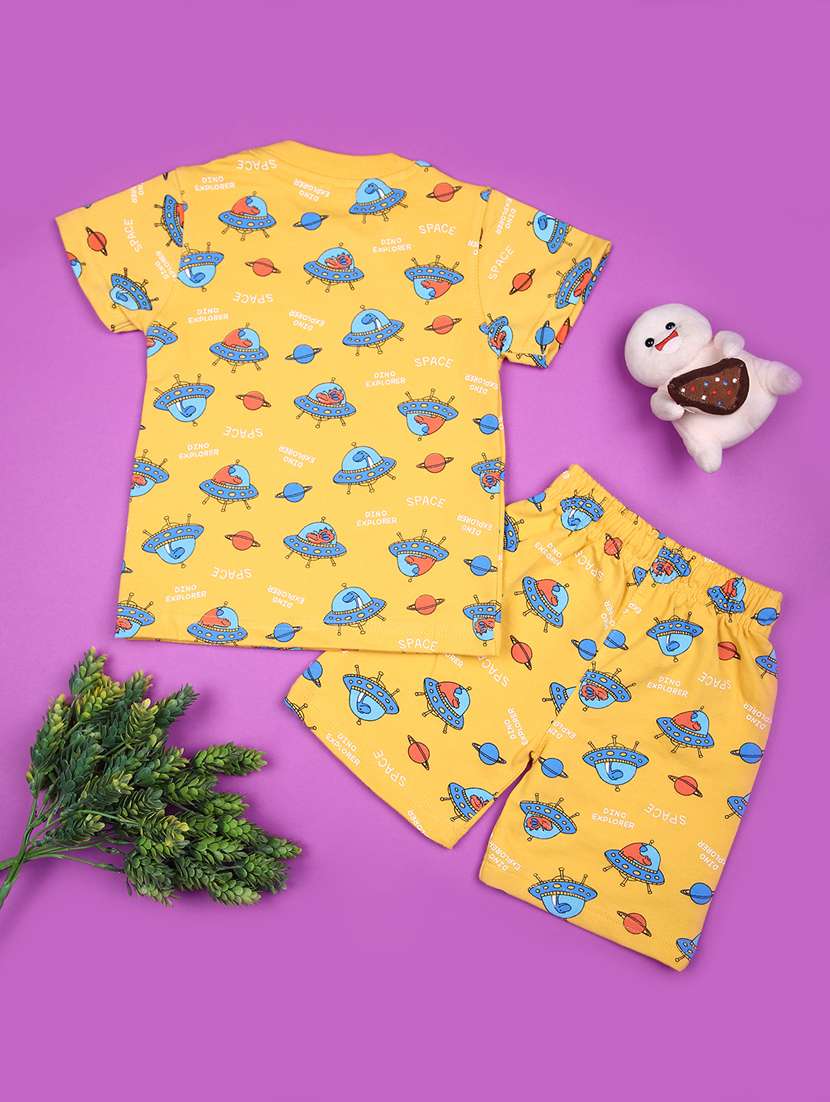 boys printed t-shirt & shorts co-ords set - 21874478 - Standard Image - 1