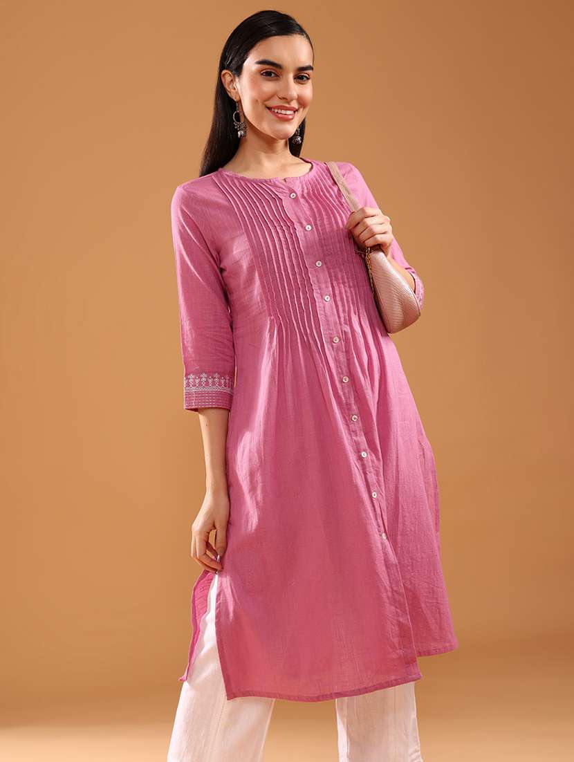 women three quarter sleeve straight kurta - 21874717 -  Standard Image - 4