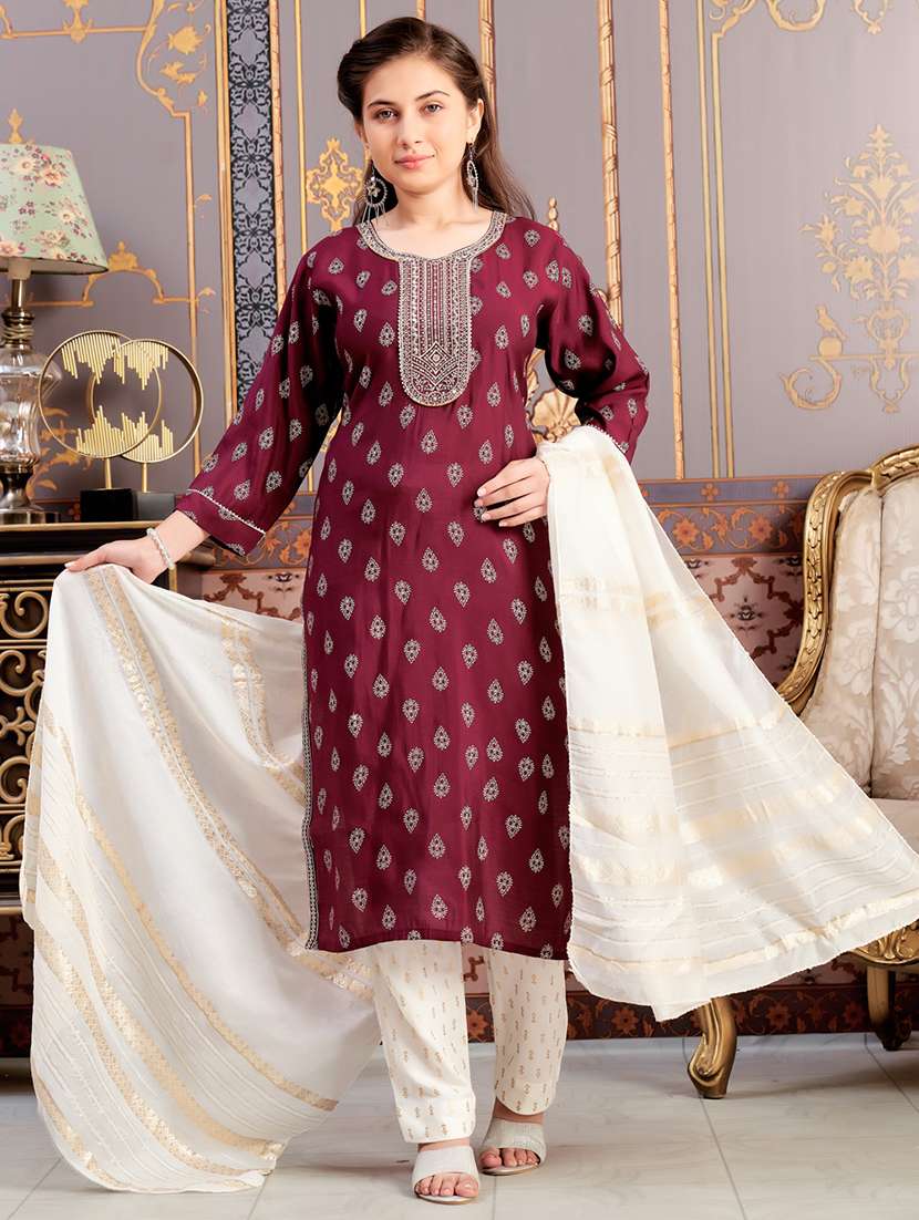 girls three quarter sleeve kurta pant with dupatta set