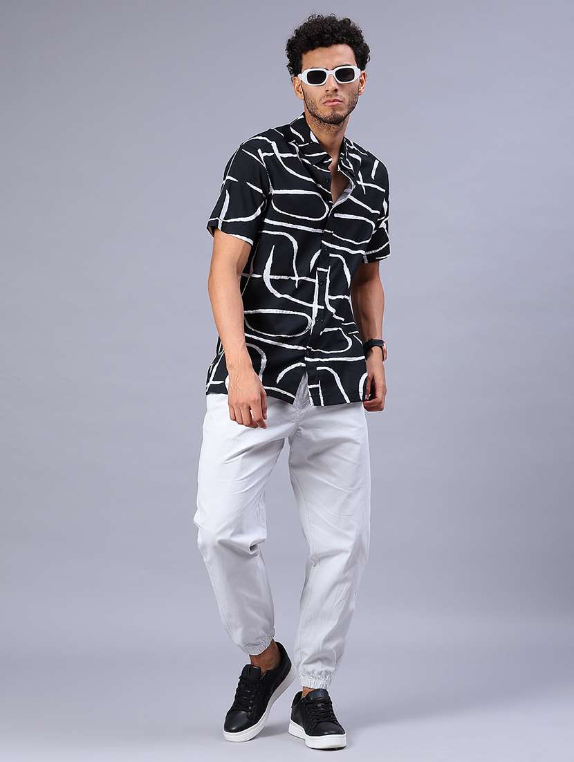 men solid mid rise jogger - 21880767 -  Standard Image - 4