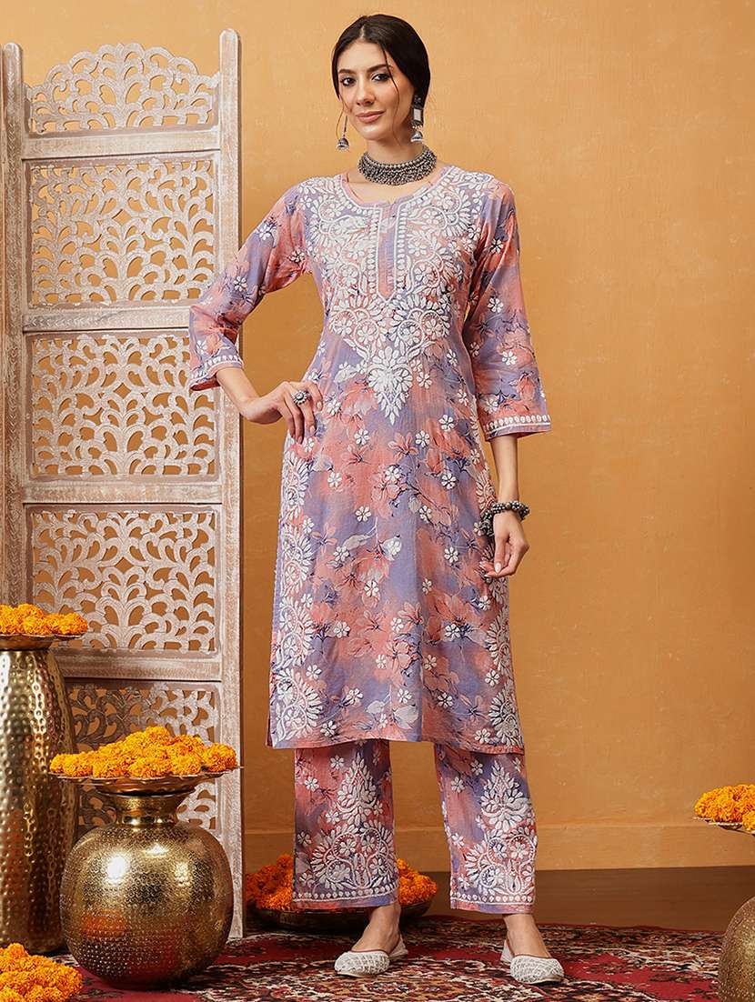women chikankari three quarter sleeve kurta pant set