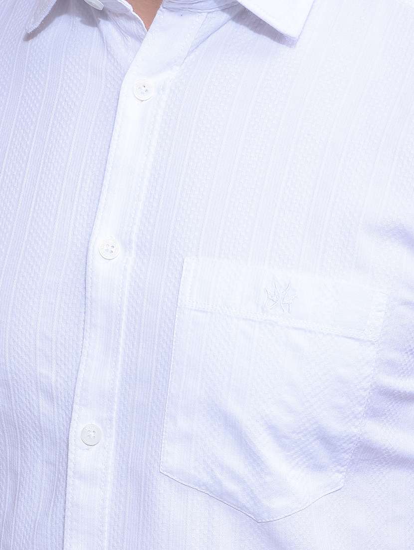 men self design short sleeve slim fit casual shirt - 21881280 -  Standard Image - 4