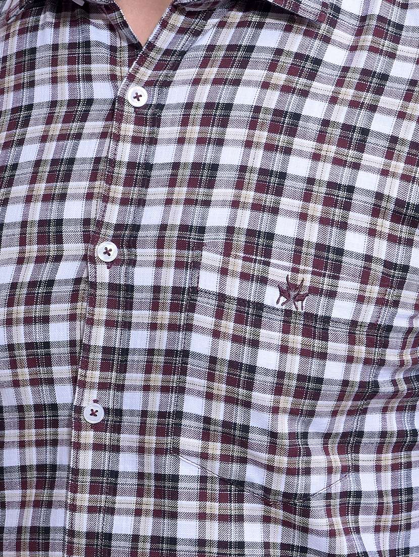 men checkered short sleeve slim fit casual shirt - 21881344 -  Standard Image - 4
