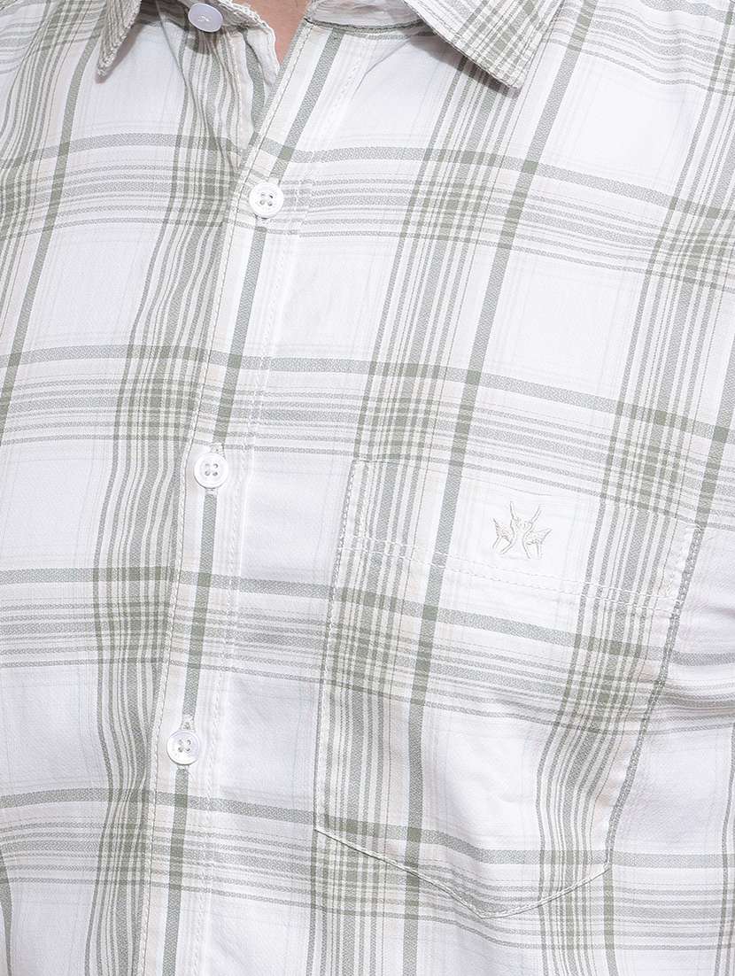 men checkered short sleeve slim fit casual shirt - 21881348 -  Standard Image - 4