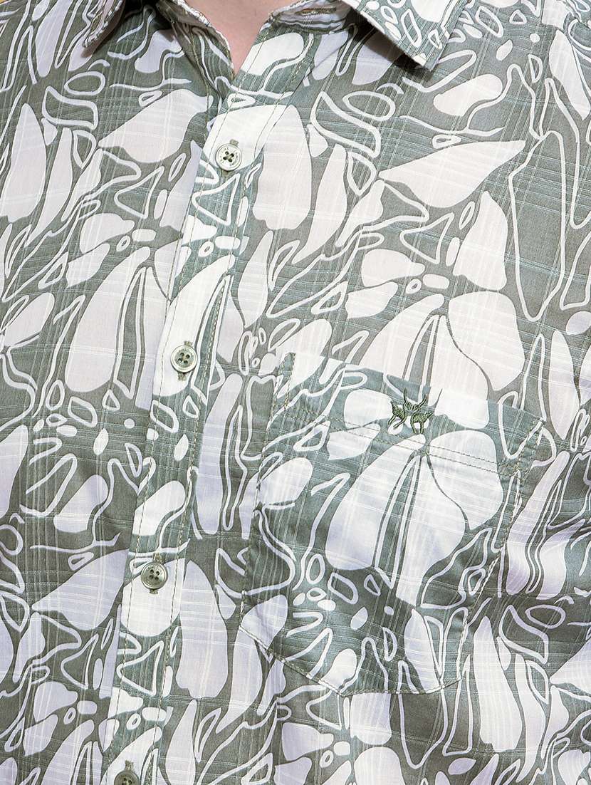 men printed short sleeve slim fit casual shirt - 21881360 -  Standard Image - 1
