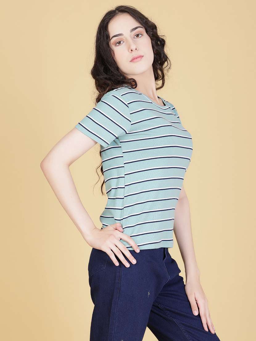 women printed short sleeve regular fit t-shirt - 21881523 -  Standard Image - 1