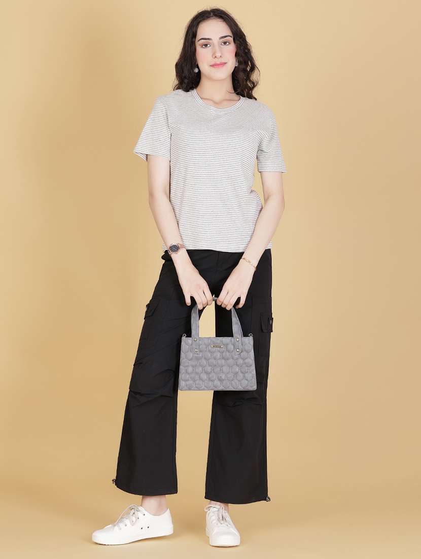 women printed short sleeve regular fit t-shirt - 21881524 -  Standard Image - 4