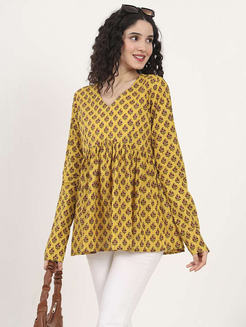 women printed long sleeves flared kurti