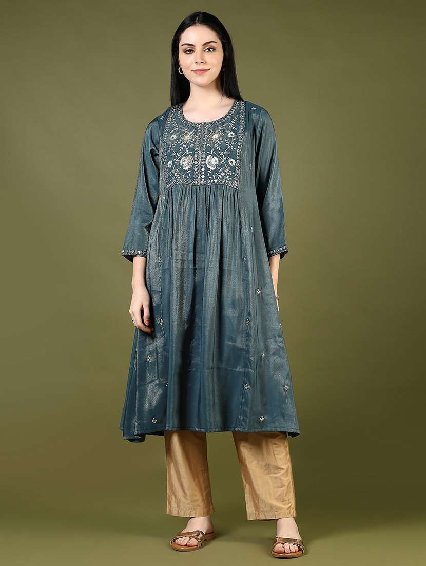 women gold solid mid rise straight tapered pant - 21881891 -  Standard Image - 4