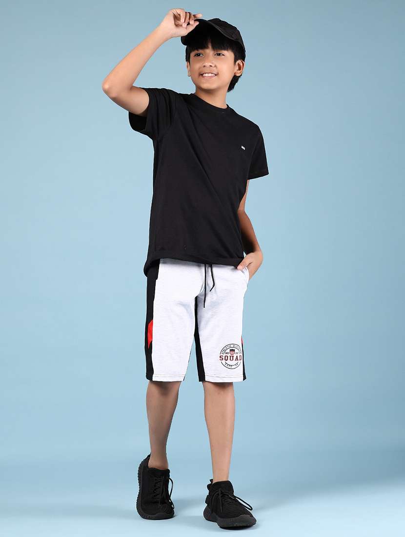 boys color block mid rise three fourth shorts - 21885955 -  Standard Image - 4