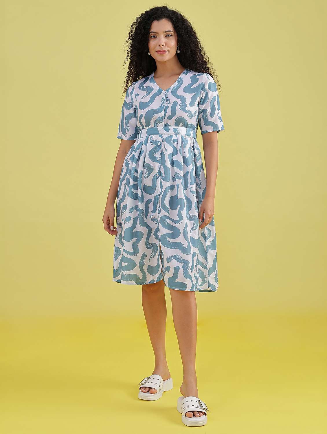 Women Printed V Neck Fit & Flare Dress - 21898821 -  Standard Image - 1