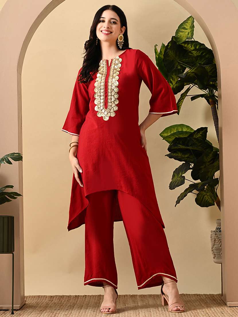 Women Gota Detailed Kurta Pant With Dupatta 