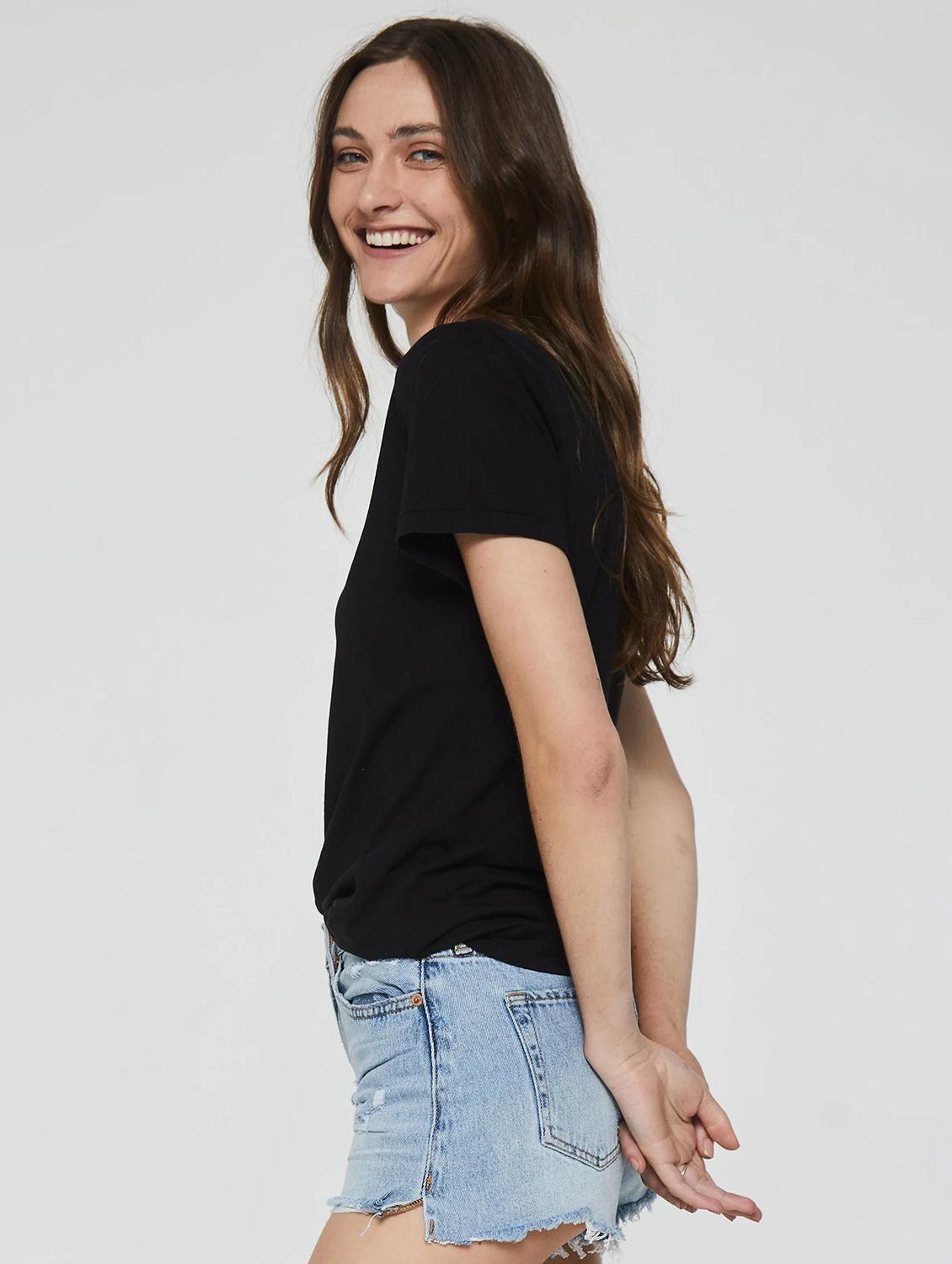women solid short sleeve regular fit t-shirt - 21902951 -  Standard Image - 1