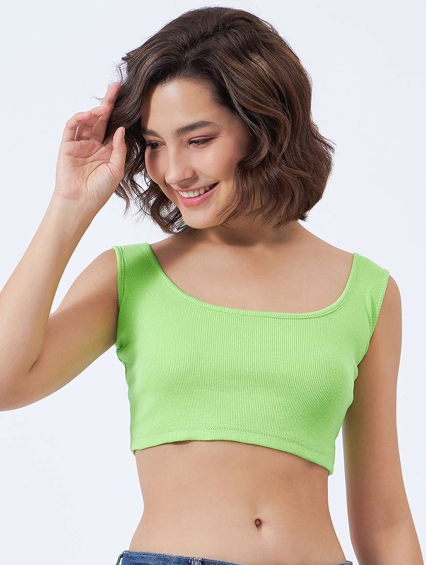 women solid sleeveless crop top