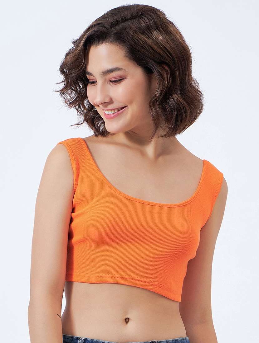 women solid sleeveless crop top