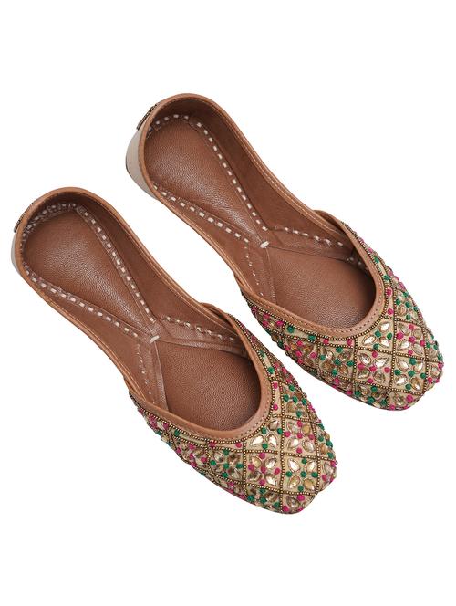 women handmade embroidered punjabi jutti - 21904381 -  Standard Image - 0