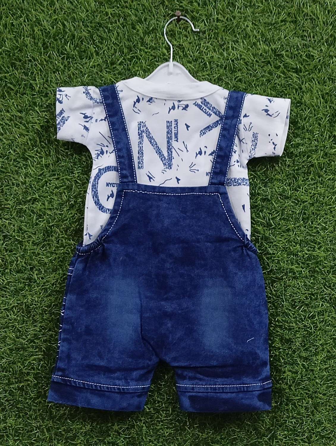 kids printed t-shirt & dungree set - 21904408 - Standard Image - 1