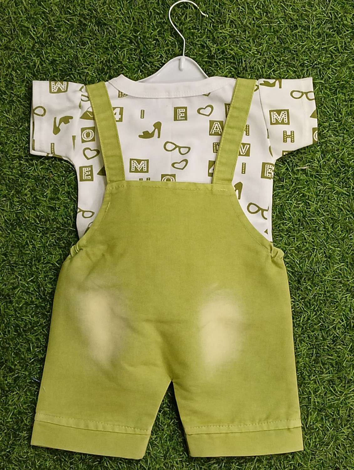 kids printed t-shirt & dungree set - 21904421 -  Standard Image - 1