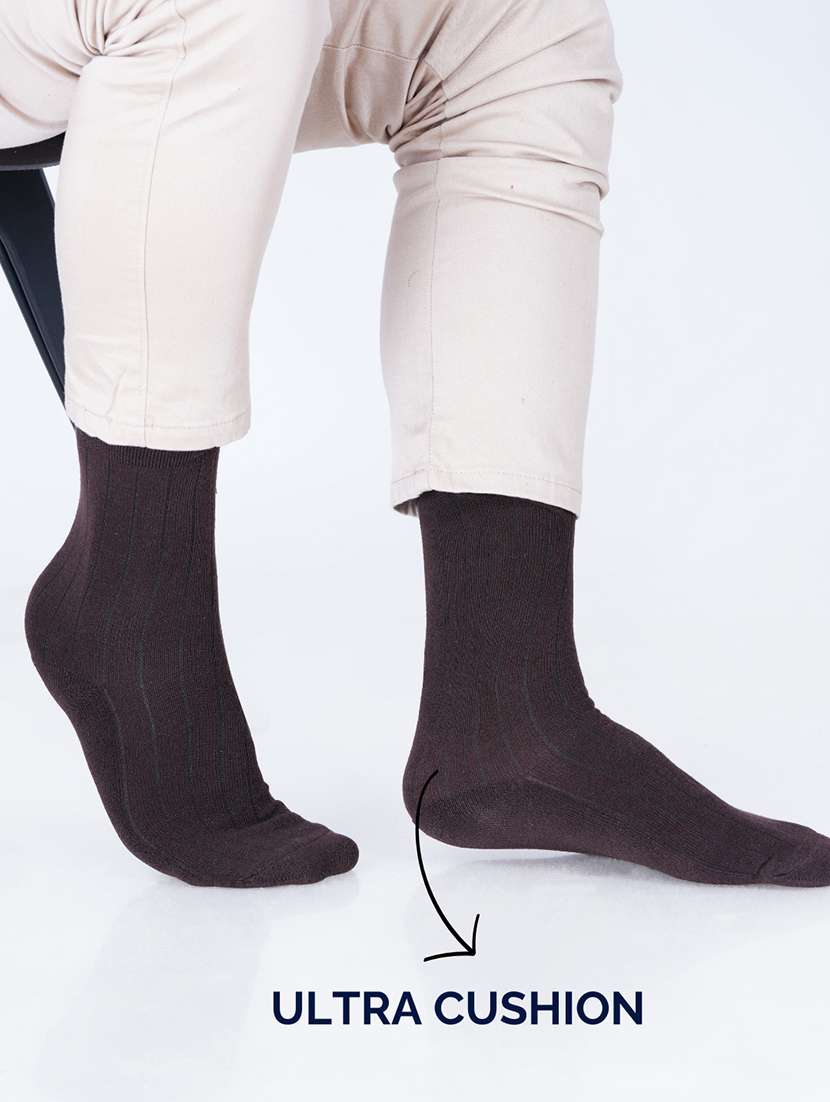 men pack of 2 above ankle length socks - 21904556 - Standard Image - 1