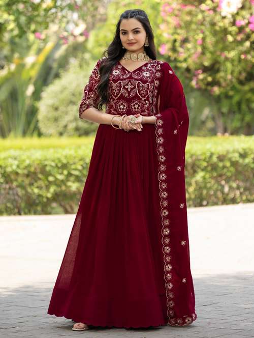 women elbow sleeve embroidered kurta dupatta set - 21904585 -  Standard Image - 0