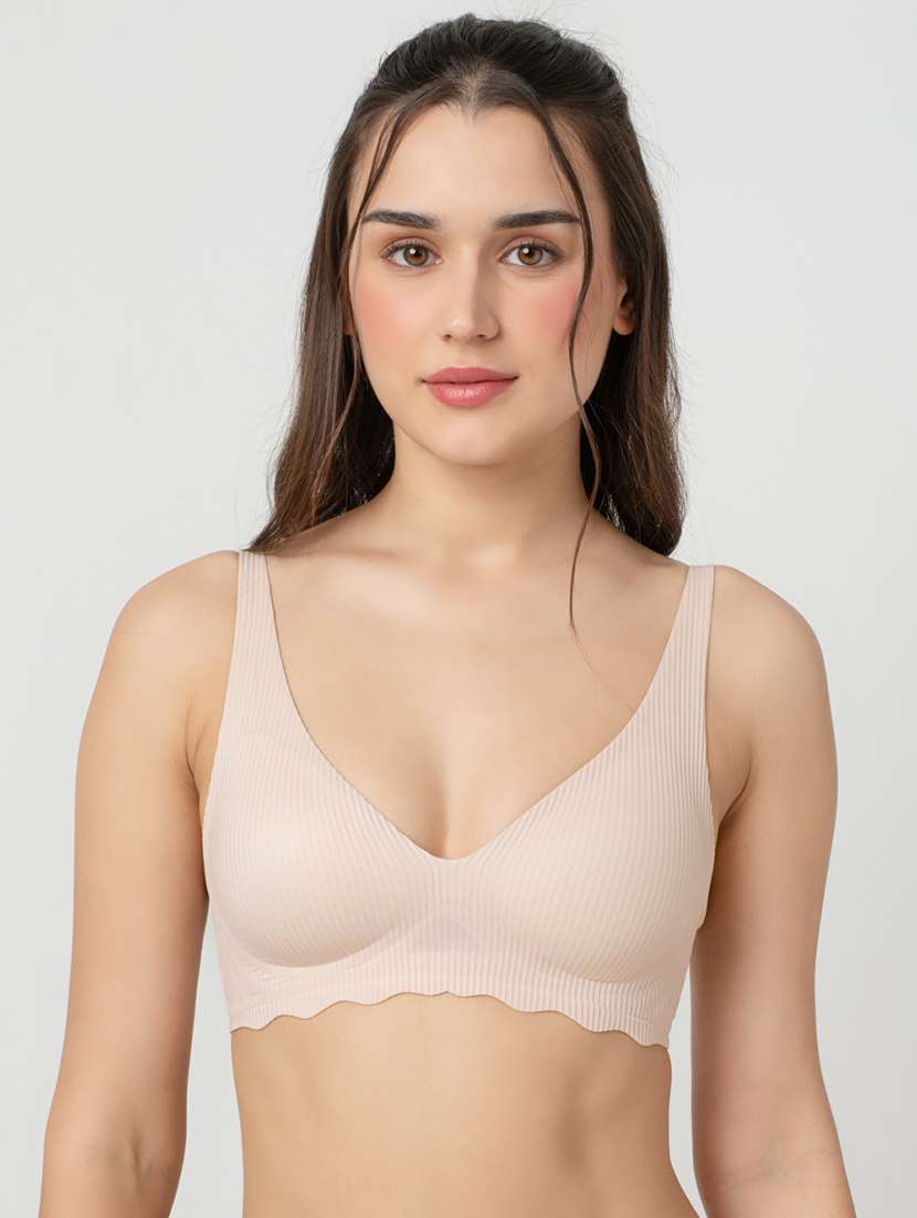 women solid lightly padded t-shirt bra