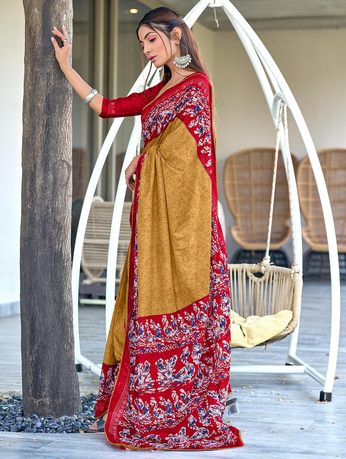 women printed casual wear saree with blouse - 21905313 -  Standard Image - 1
