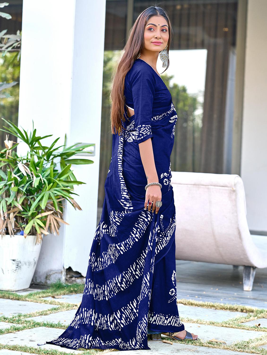 women printed casual wear saree with blouse - 21905317 - Standard Image - 1