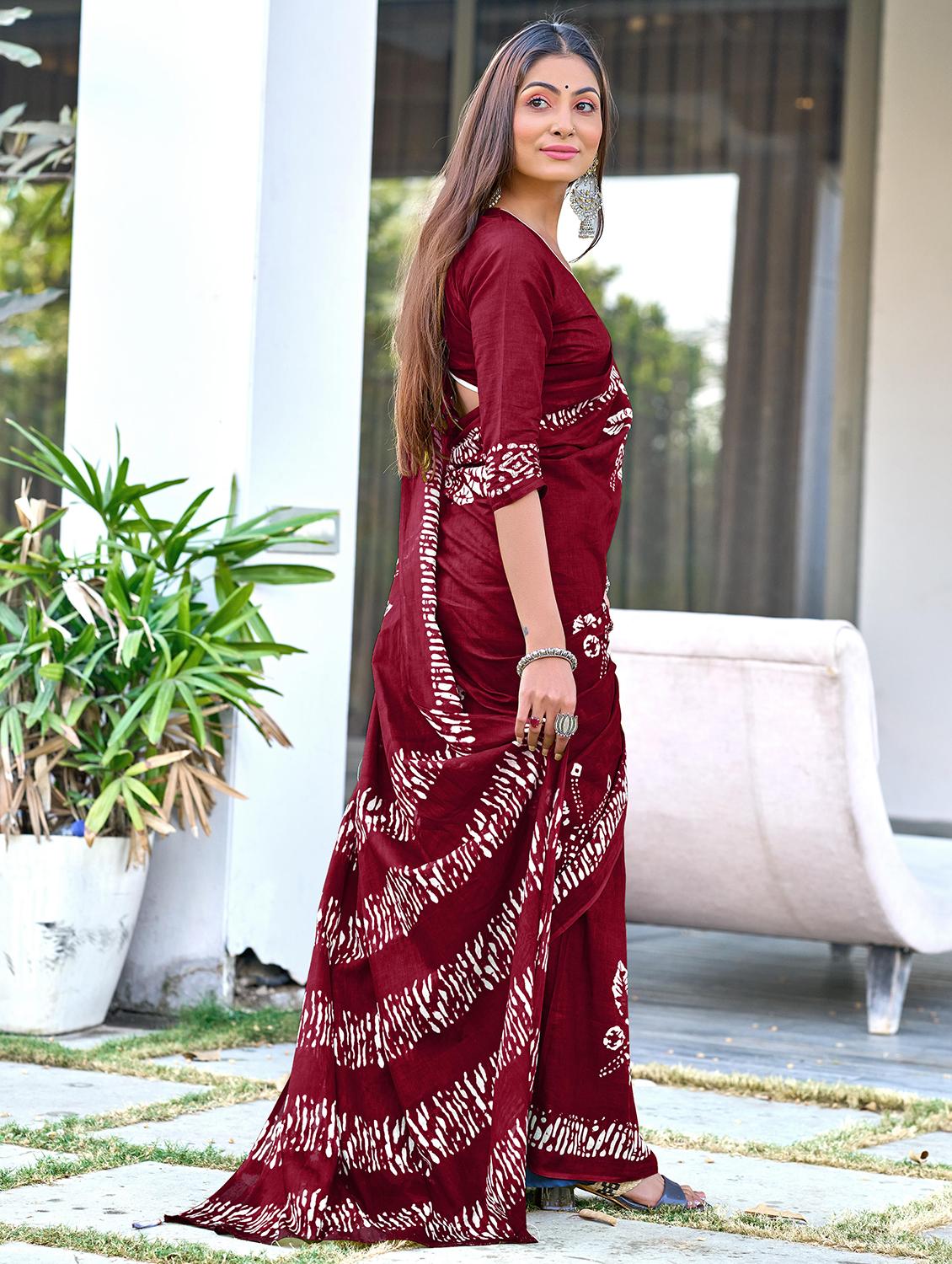 women printed casual wear saree with blouse - 21905320 - Standard Image - 1