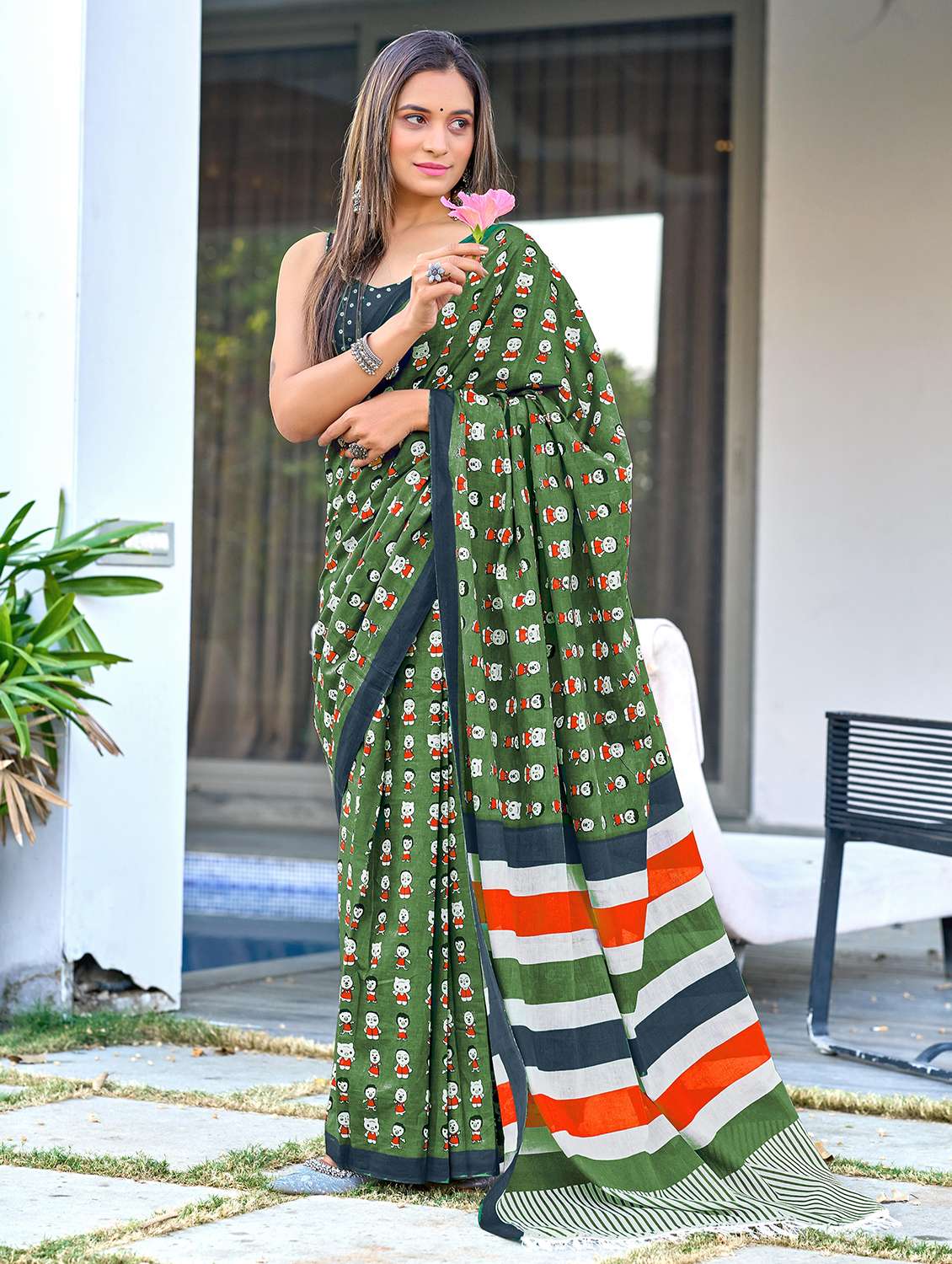 women green printed saree with blouse