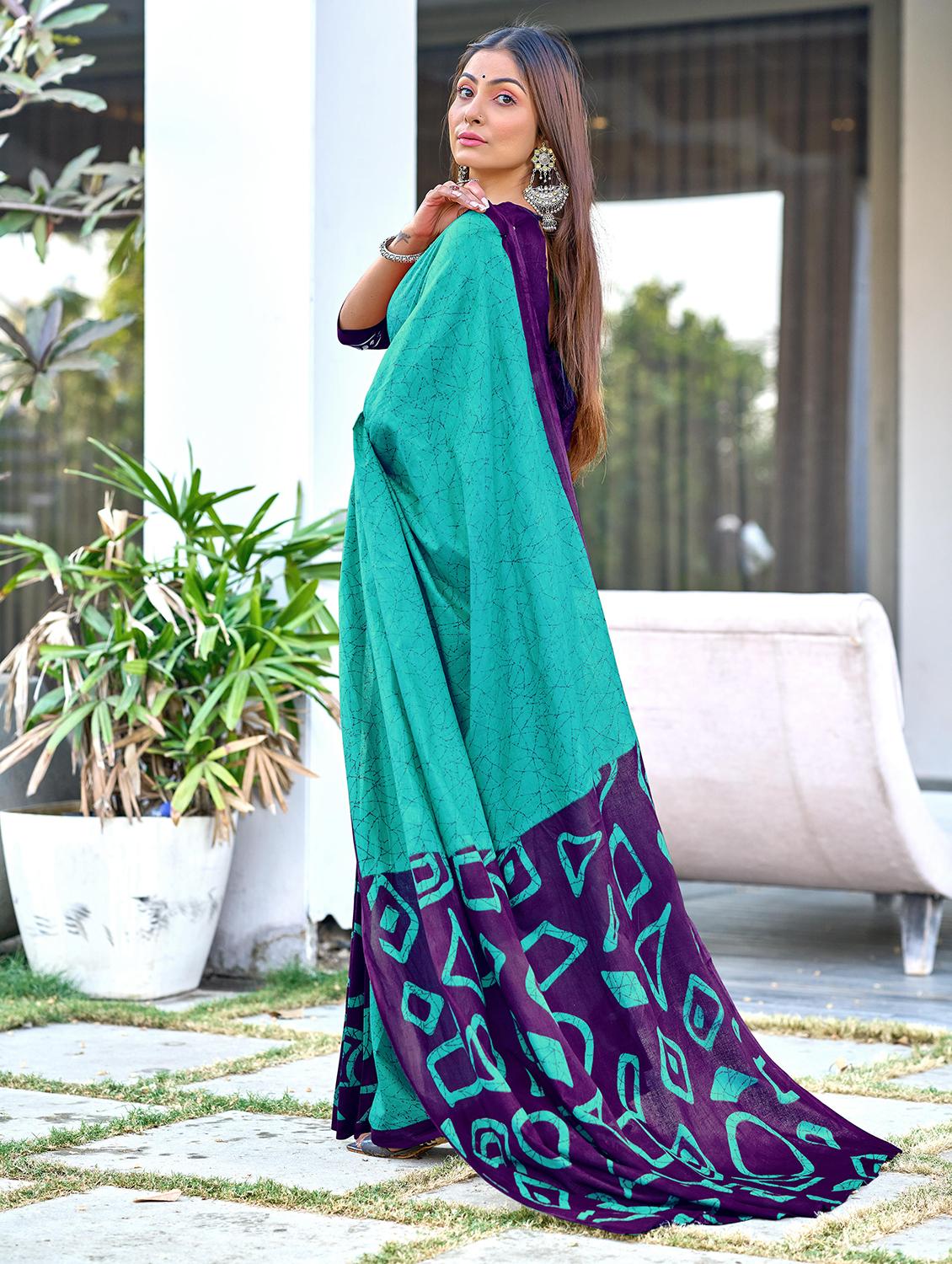 women printed casual wear saree with blouse - 21905331 - Standard Image - 1