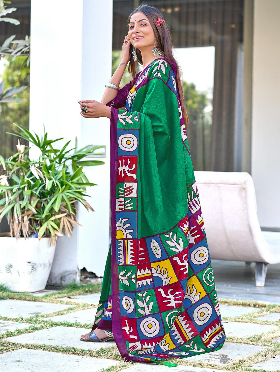 women printed casual wear saree with blouse - 21905348 - Standard Image - 1