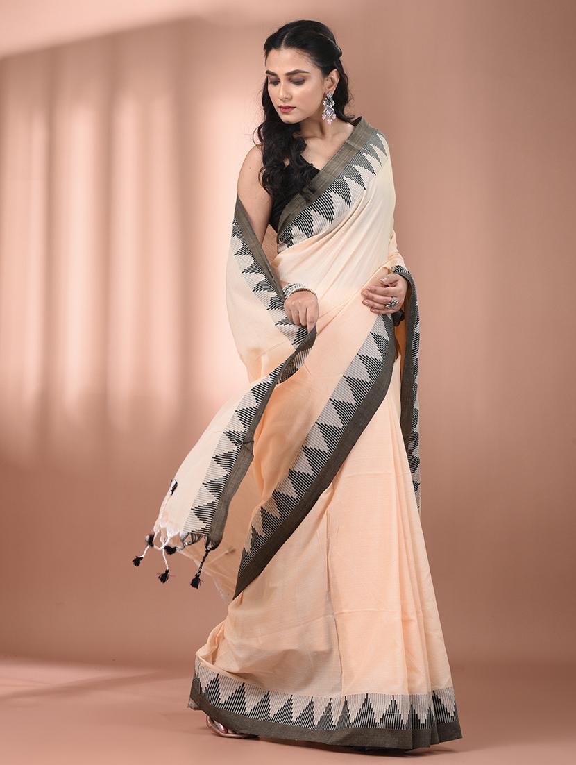 women solid with bordered handloom saree with blouse - 21905516 -  Standard Image - 1