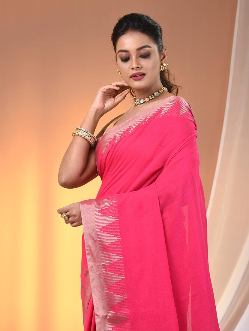 women solid with bordered handloom saree with blouse - 21905520 - Standard Image - 4
