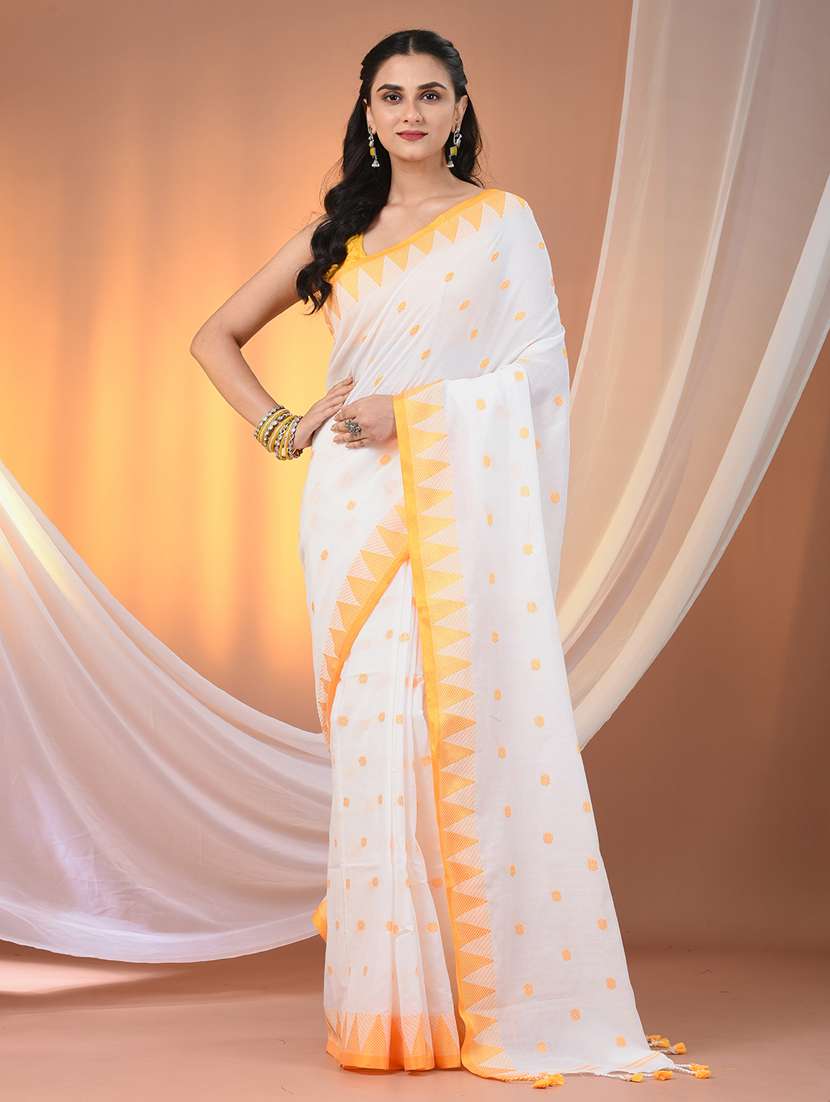 women self design handloom saree with blouse