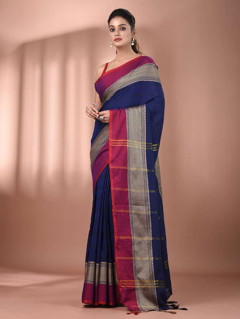 women striped handloom saree with blouse - 21905527 -  Standard Image - 1