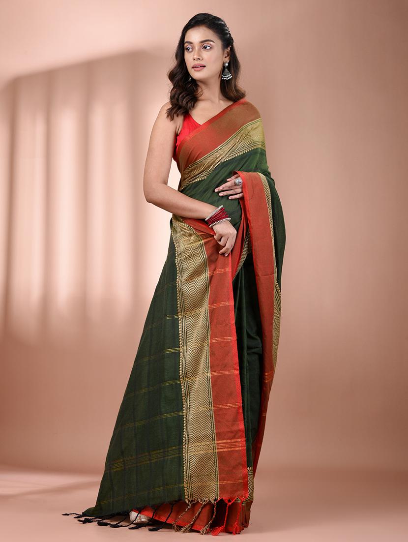 women striped handloom saree with blouse - 21905529 - Standard Image - 1