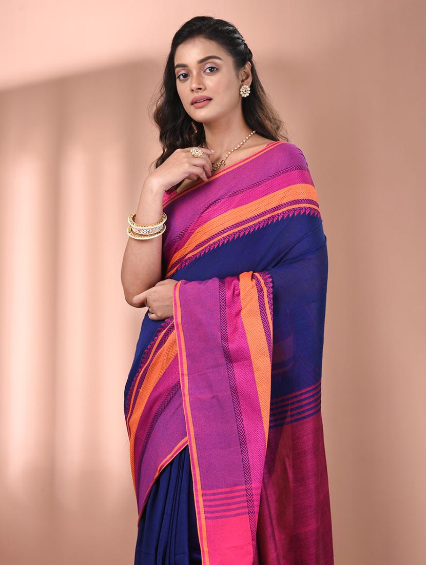 women blue handloom saree with blouse - 21905539 - Standard Image - 4