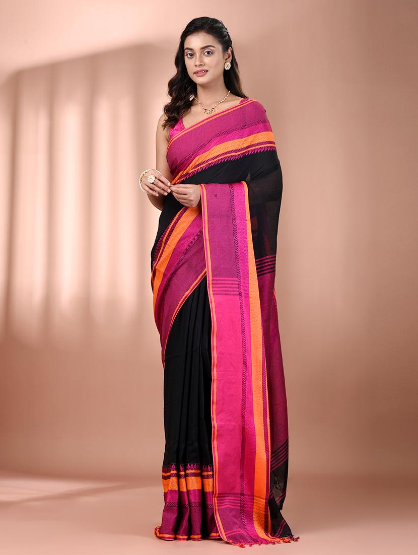women black handloom saree with blouse - 21905544 - Zoom Image - 0