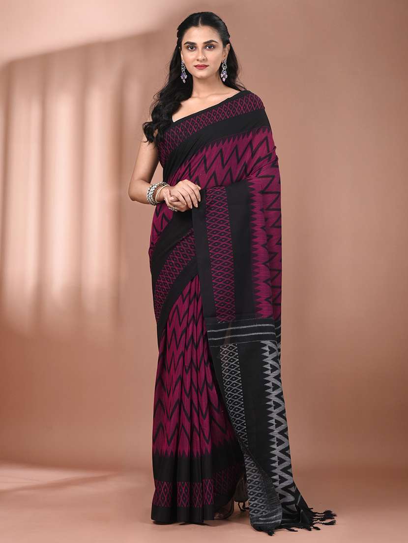 women chevron handloom saree with blouse